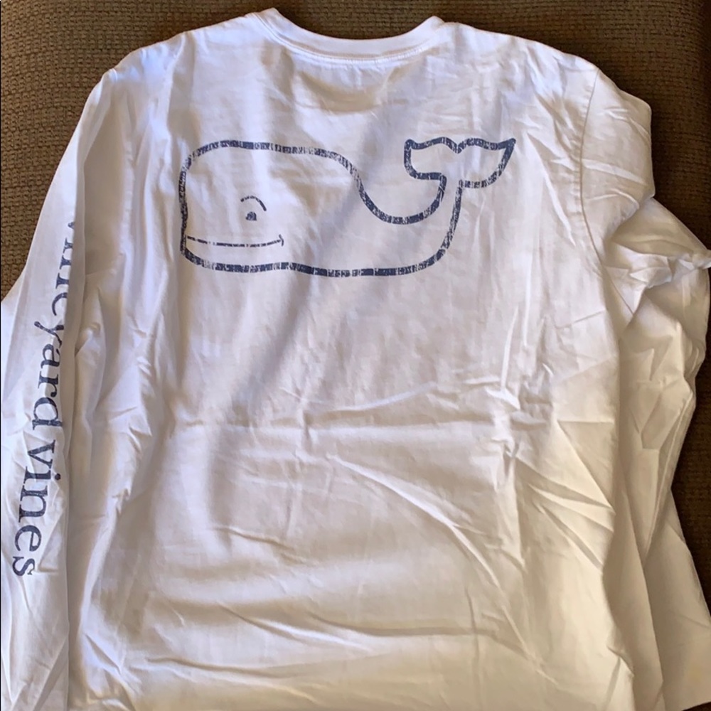 White/Blue Vineyard Vines long sleeve shirt